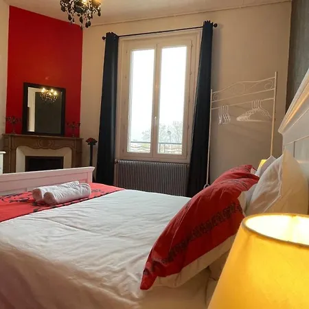 L'atmosphere - Campus / Universite Rhut